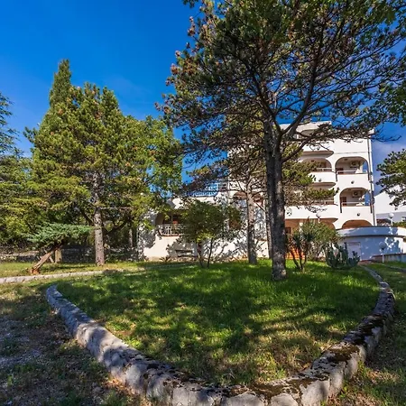 Gostinjska kuća Agava 3*